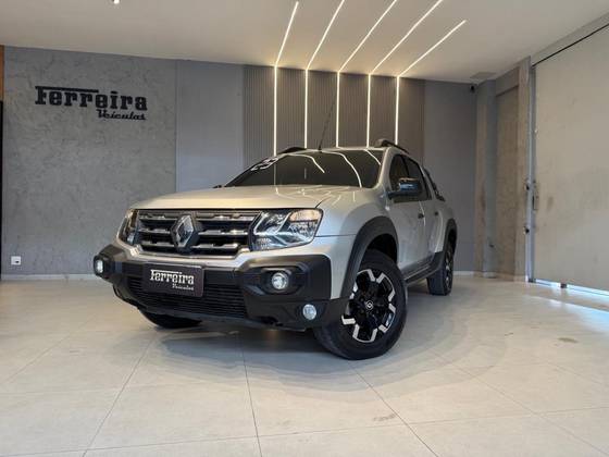 RENAULT OROCH 1.3 TCE FLEX OUTSIDER X-TRONIC RENAULT OROCH 1.3 TCE FLEX OUTSIDER X-TRONIC